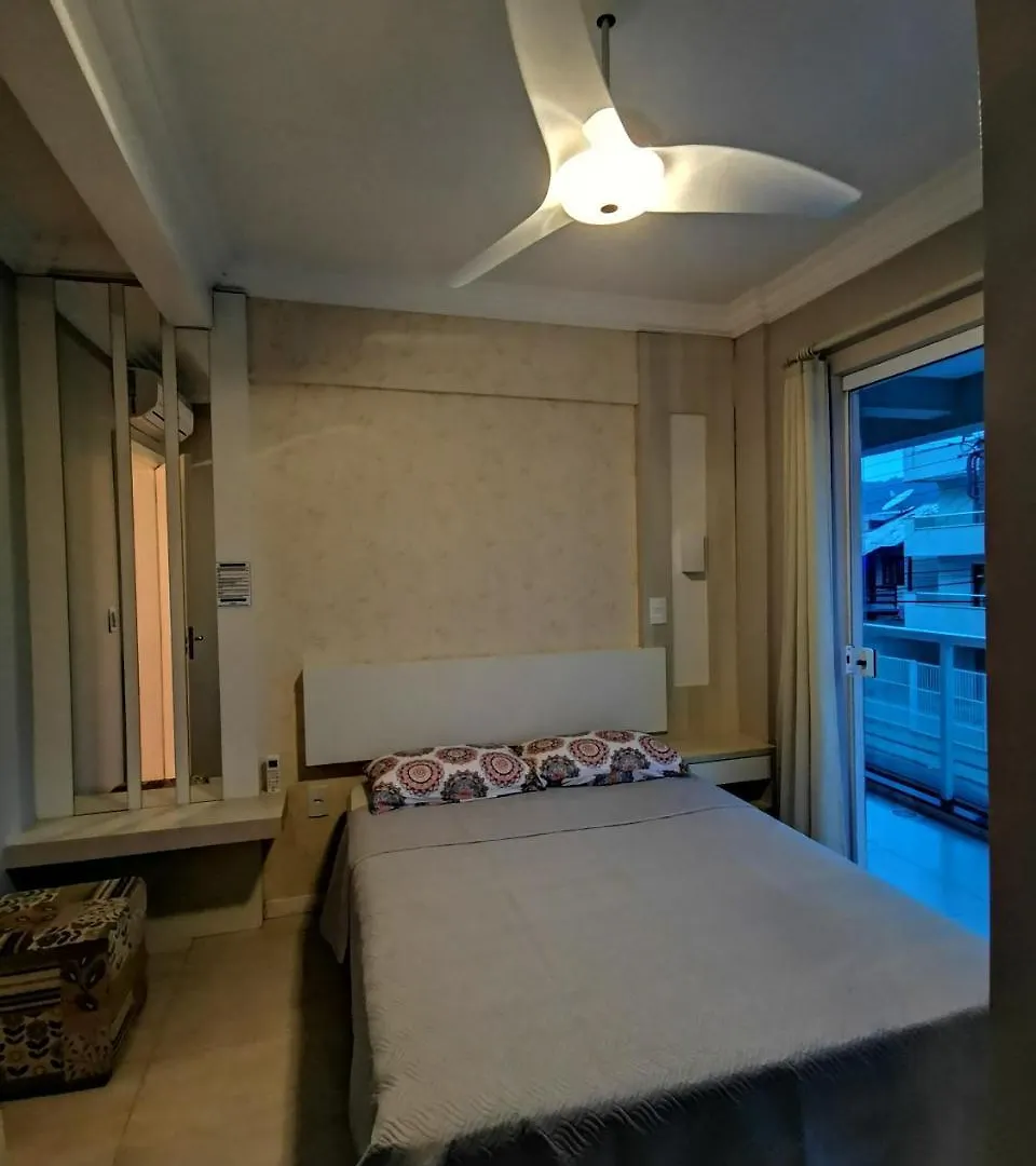 Apartamento Centro Bombinhas