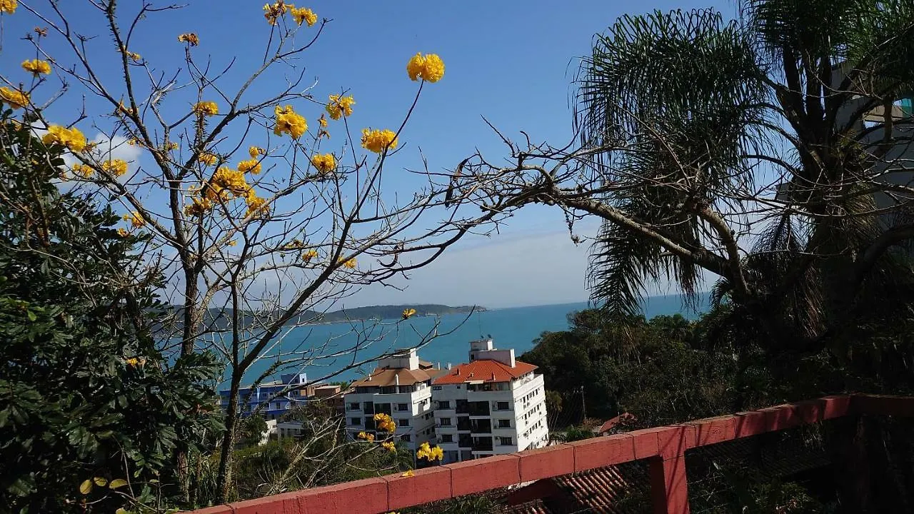 Apartamento Centro Bombinhas 0*,