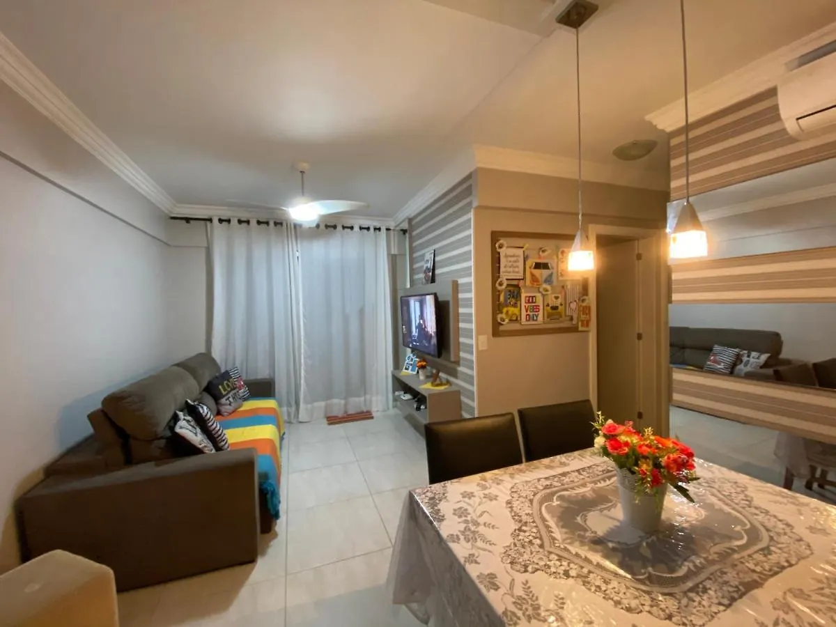Apartamento Centro Bombinhas 0*,  Brasil